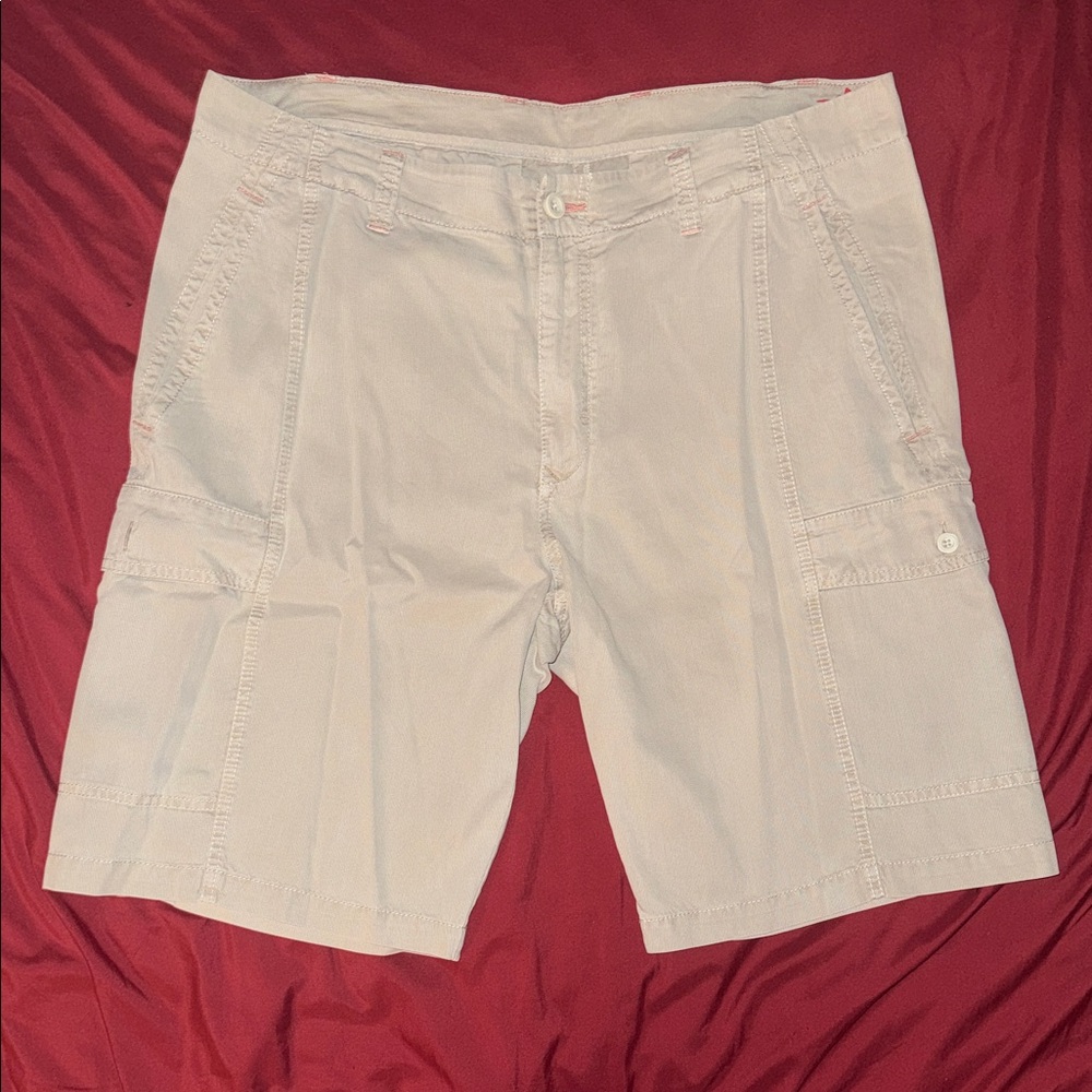Tommy Bahama Light Tan textured Cargo Shorts
